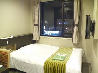 _S068006.jpg
